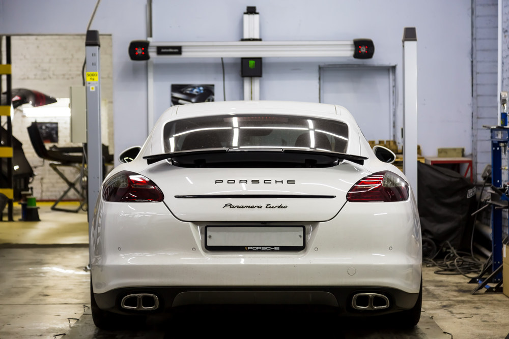 Suspension Repair Signs That Affect Ride Quality in Luxury and Sports Cars