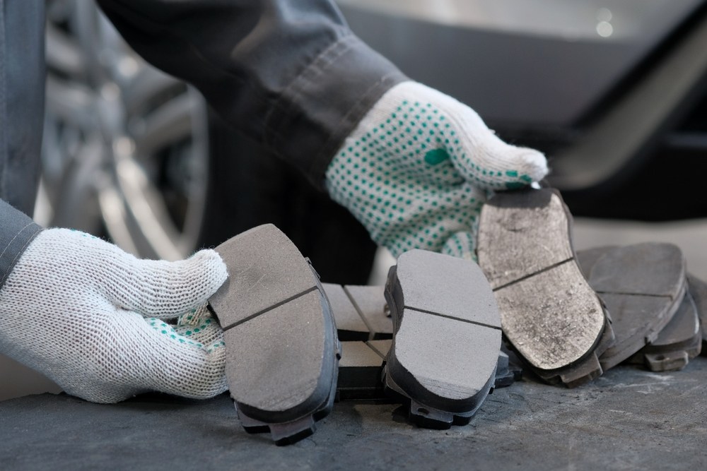 When La Jolla Drivers Need Professional Brake Pad Replacement