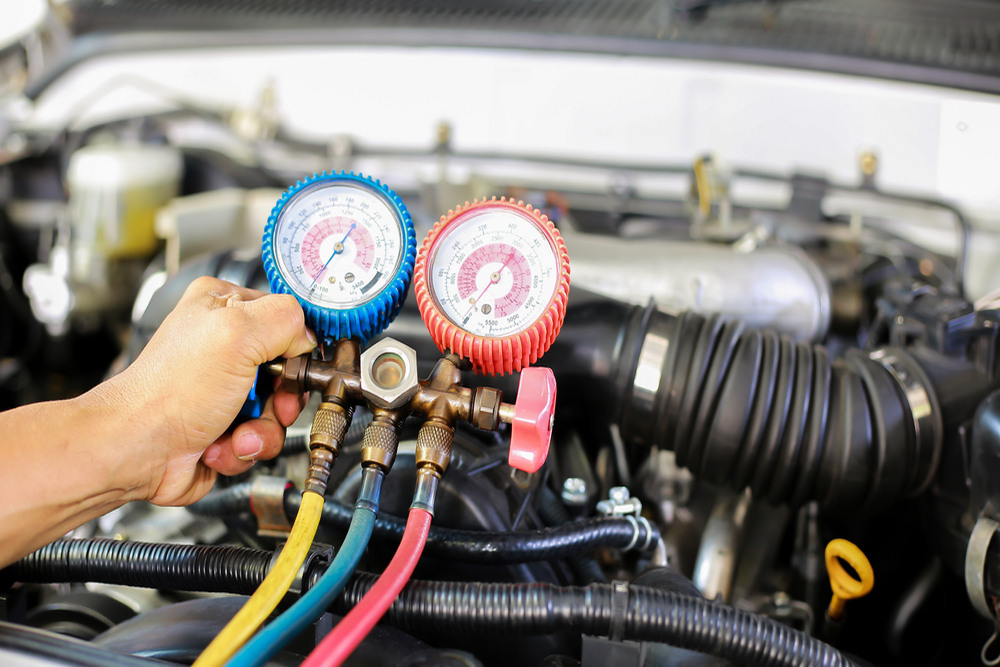 When Bay Park Drivers Should Consider Professional EVAP System Diagnosis