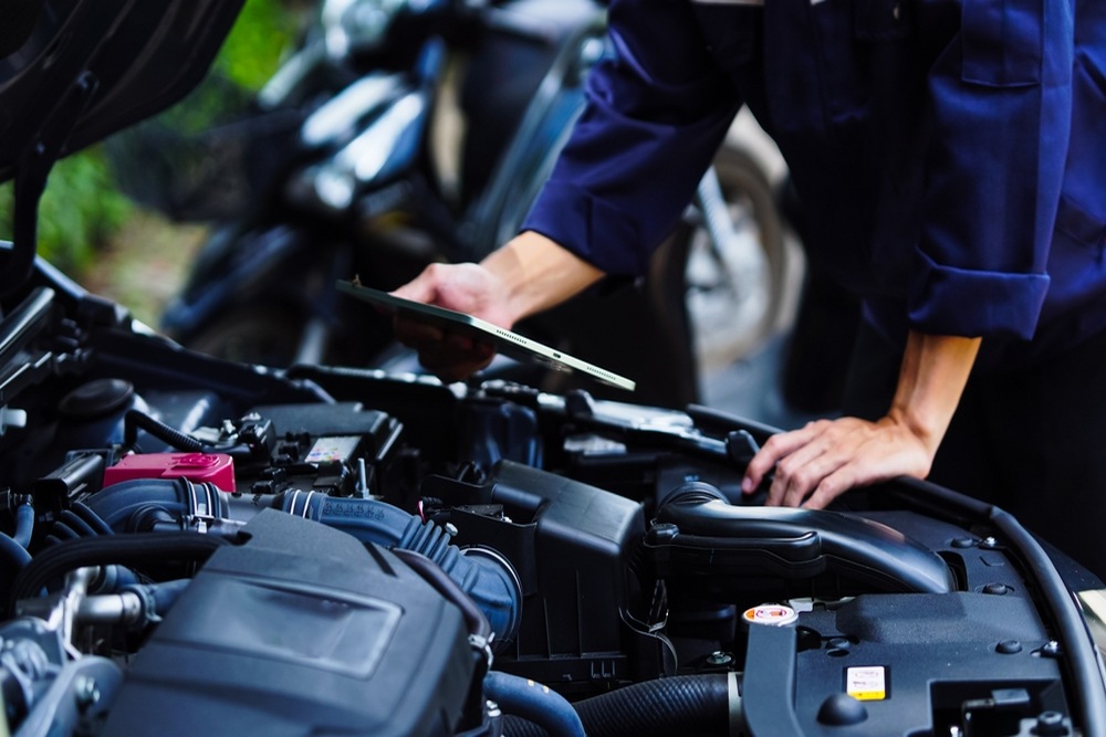 Why Bay Park Drivers Should Consider Professional Transmission Repair